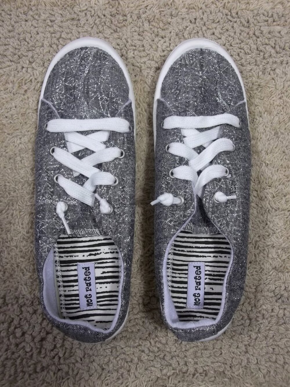 Not Rated Womens Sneakers Shoes Size 9.5 Lace Up Casual Sparkle Gray Silver
